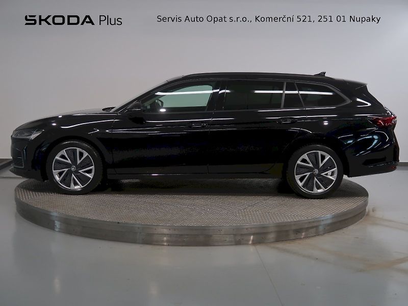 Škoda Superb (2024) SELECTION 2.0TDI 110KW DSG PAN - fotka 3 z 43