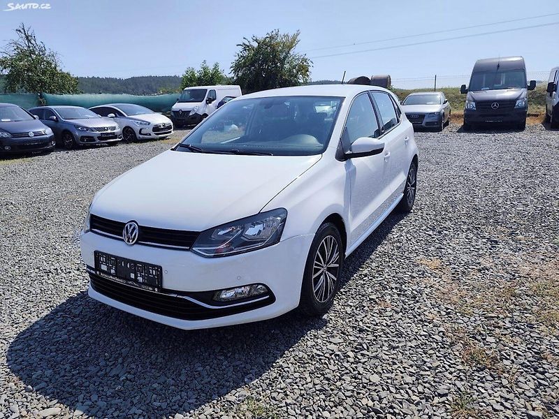 Volkswagen Polo (2016) - fotka 1 z 36