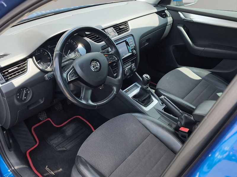 Škoda Octavia (2014) STYLE 1.2 TSI 77kW, Tažné - fotka 25 z 27