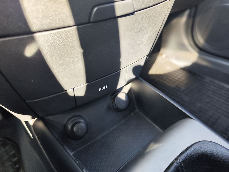 Hyundai i30 1.6 CRDI/85kW Comfort - fotka 16 z 23