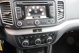 Volkswagen Sharan 2.0 TDi 4x4 TAŽNÉ NA 2,4t - náhled 15