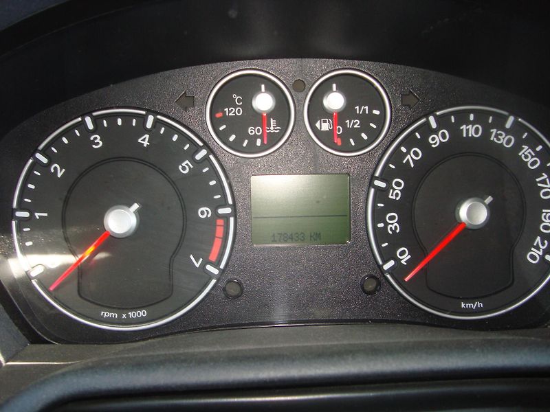 Ford Fusion (2008) 1,4 - fotka 14 z 16