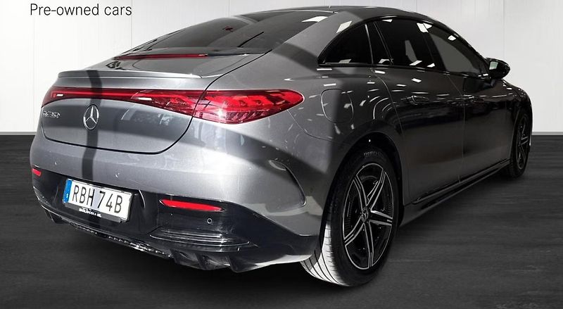 Mercedes-Benz EQE 350 AMG Kam BLIS LED Panorama - fotka 4 z 13