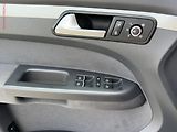 Volkswagen Touran (2013) 1.6 TDi DSG, DSG, AC - náhled 11