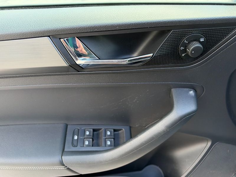 Škoda Rapid (2018) Clever 1.0 TSI 70kW - fotka 28 z 30