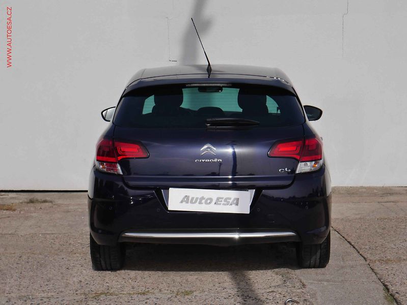 Citroën C4 (2016) 1.2 PT, Feel - fotka 5 z 14