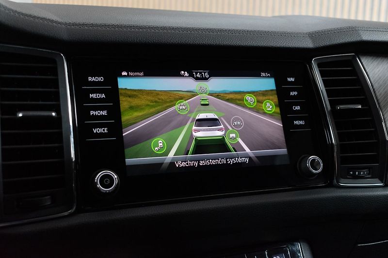 Škoda Kodiaq 2.0 TDI STYLE+*TAŽNÉ*DPH*ČR 1M - fotka 33 z 48