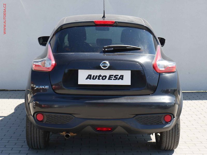 Nissan Juke (2015) 1.2i DiG-T, 2.maj,ČR, Acenta - fotka 5 z 16