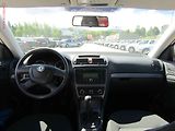 Škoda Octavia (2011) 1.4 16V, ČR, AC - náhled 8