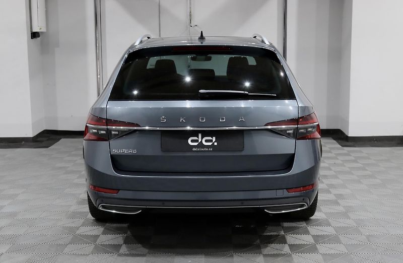 Škoda Superb 3 FL 2.0 TSI 140 kW DSG L&K  - fotka 7 z 52