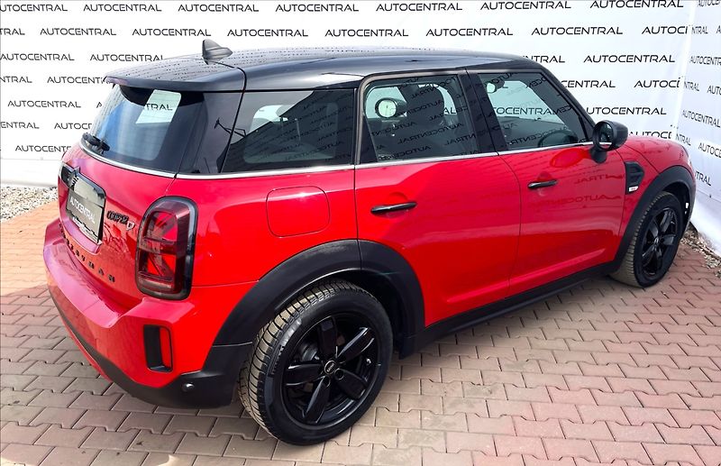 Mini Countryman 2,0 D,Cooper,100kW,STK 3/28,se - fotka 4 z 24