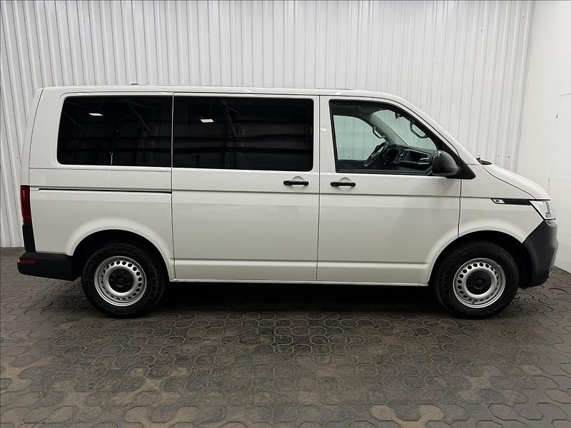 Volkswagen Transporter 2.0TDI 110kW DSG KOMBI 1M - fotka 10 z 39