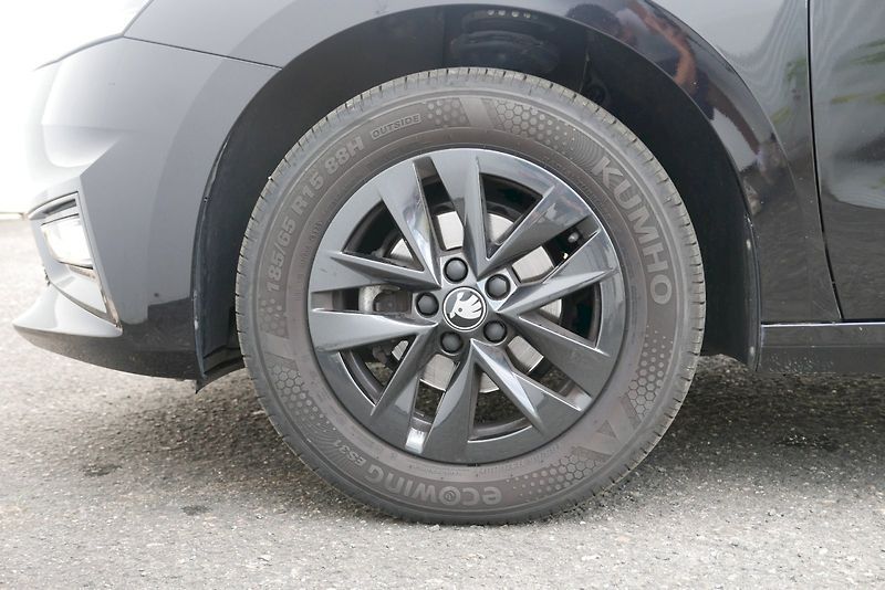 Škoda Fabia (2025) 1.0 TSI 70 kW M5° Top Selectio - fotka 24 z 27