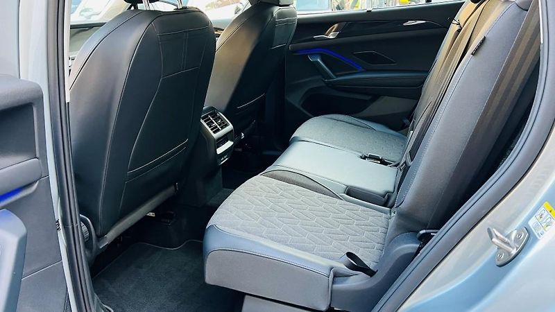 Volkswagen Tayron (2025) 1.5 eTSI 110 kW DSG7 7míst  - fotka 11 z 55