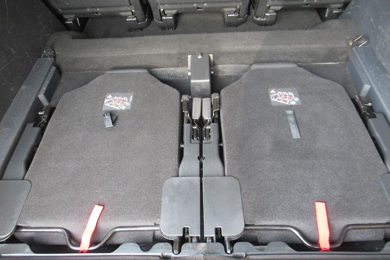 Citroën Grand C4 Picasso 1.6 HDi AUT. KLIMA 7 míst - fotka 16 z 19