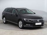 Volkswagen Passat (2018) Highline 2.0 TDI, Automat - náhled 1