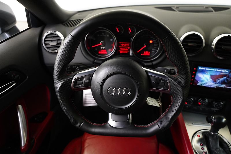 Audi TT - fotka 18 z 26