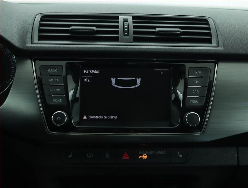 Škoda Fabia (2016) Style 1.2 TSI, Serv.kniha - fotka 15 z 16