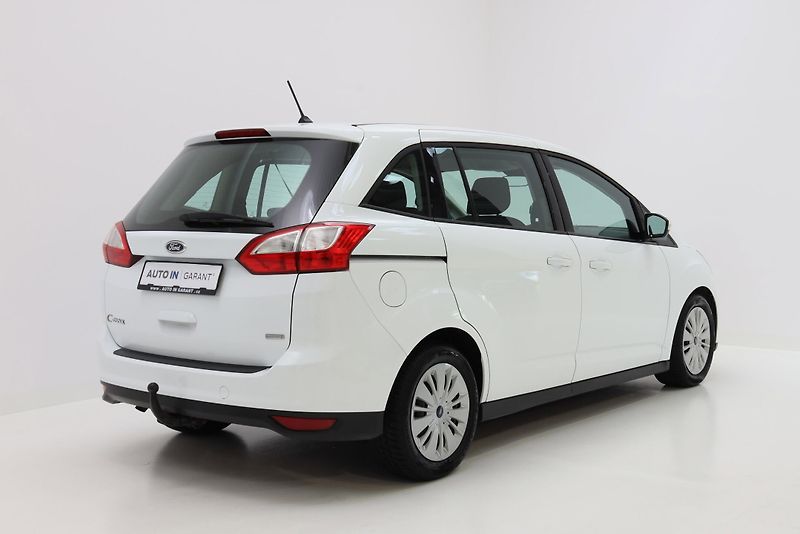 Ford Grand C-MAX (2018) 1.0 92kW, ČR, 1. Maj., Tažné, - fotka 6 z 30
