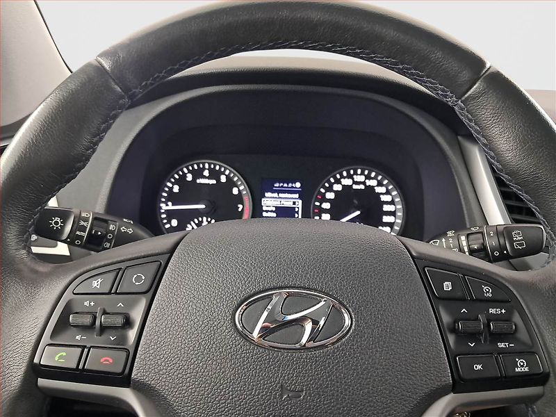 Hyundai Tucson (2017) Trikolor 1.6 T-GDI, ČR,1.maj - fotka 20 z 21