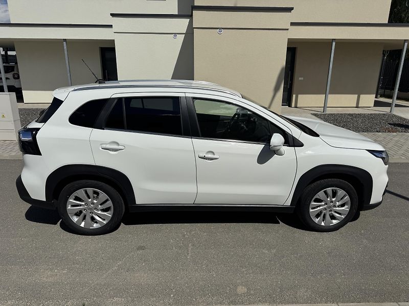 Suzuki S-Cross 1.4 BoosterJet Premium 1maj ČR - fotka 10 z 36