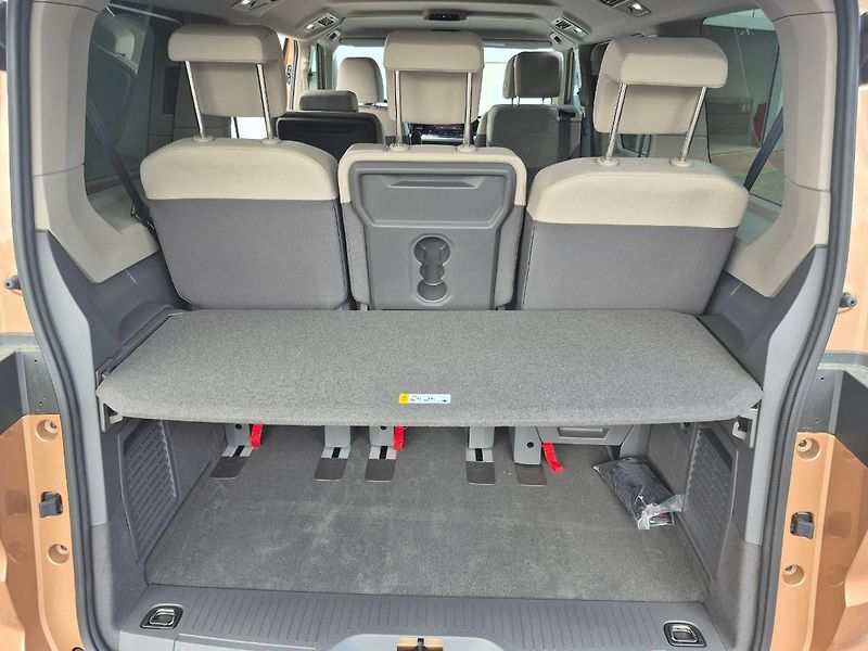 Volkswagen Multivan (2025) 2,0 TDI 110 kW Life Long DSG - fotka 13 z 25