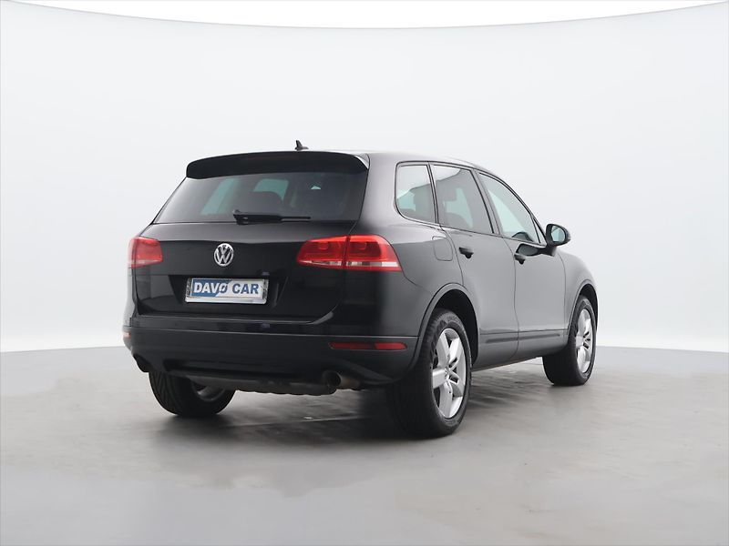 Volkswagen Touareg 3,0 TDI V6 193kW 4x4 Tažné - fotka 7 z 34
