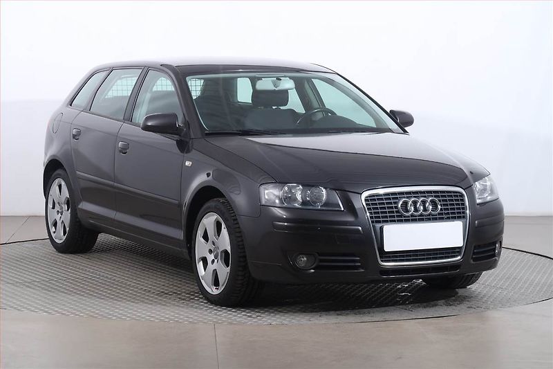 Audi A3 (2008) 1.6, Serv.kniha, nová STK - fotka 1 z 15