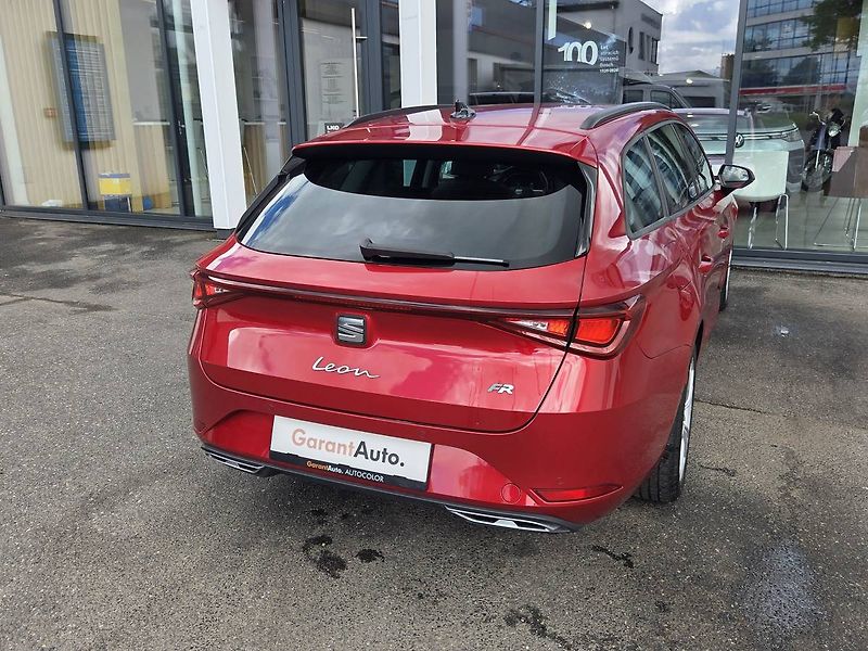 Seat Leon ST 2.0 TDI DSG FR - fotka 4 z 40
