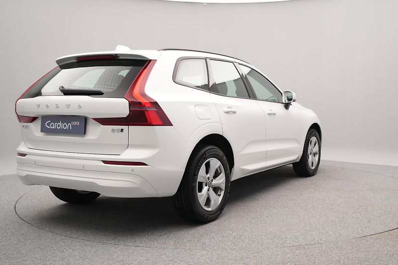 Volvo XC60 (2026)  B5 AWD AUT ESSENTIAL - fotka 11 z 20