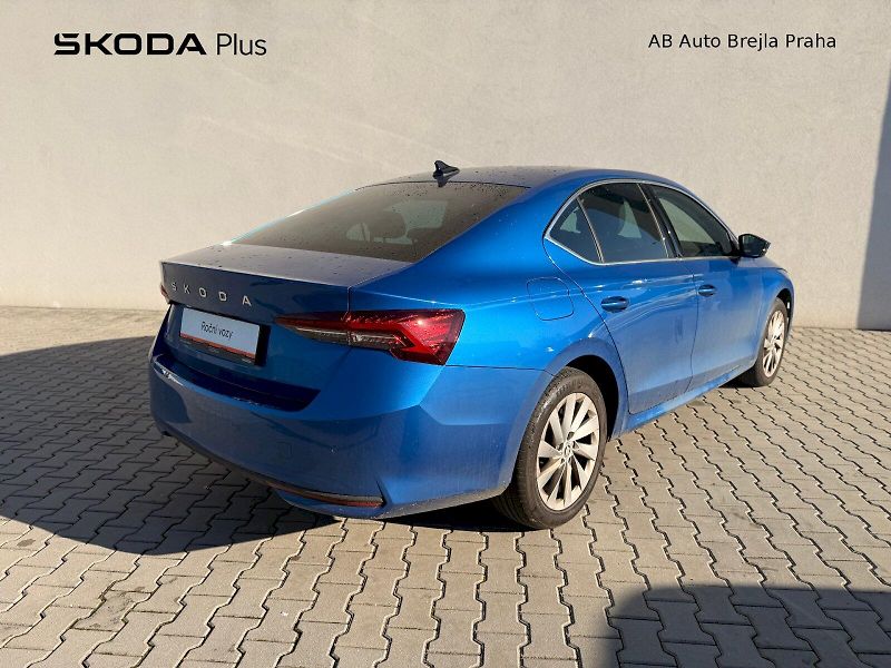 Škoda Octavia (2024) M-HEV SELEC TS 110/1.5 A7F - fotka 10 z 34