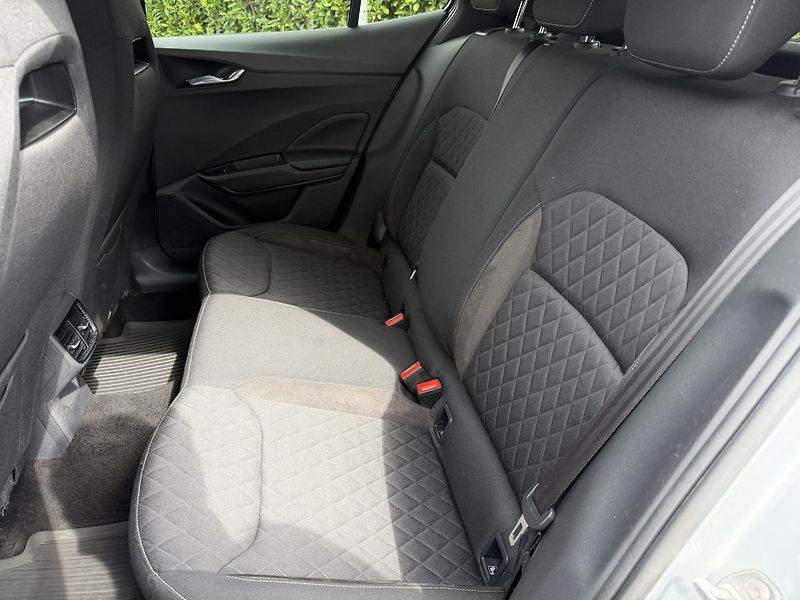 Škoda Fabia (2022) 1.5 tsi 110 kW/DSG/DPH - fotka 14 z 24