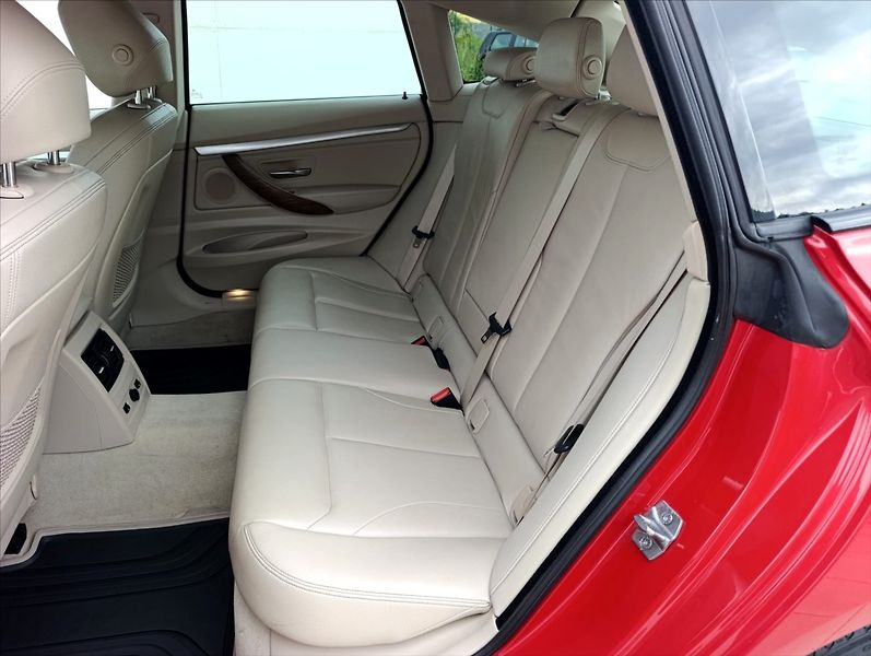 BMW Řada 3 2,0 325D GT Aut. kůže navi kam - fotka 23 z 39