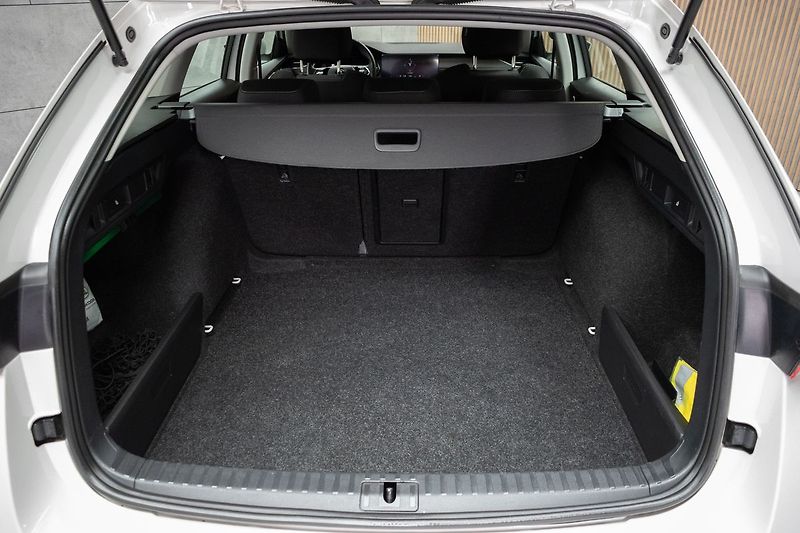 Škoda Octavia 1.5 TSI STYLE*ACC*DPH*ČR 1.MAJ - fotka 35 z 38