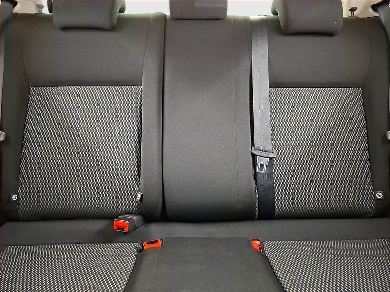 Nissan Juke (2015) 1.2 DIG-T, Tempomat - fotka 10 z 13