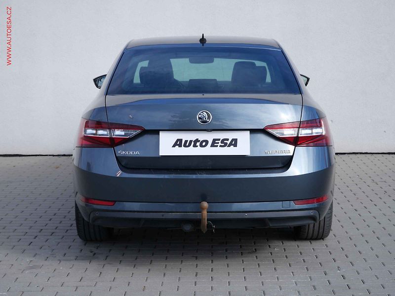 Škoda Superb (2015) 2.0TDi, 1.maj,ČR, L&K, DSG - fotka 5 z 25