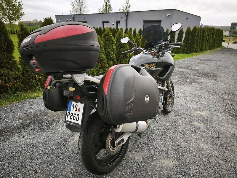 Yamaha TDM 900 (2003) - fotka 8 z 16