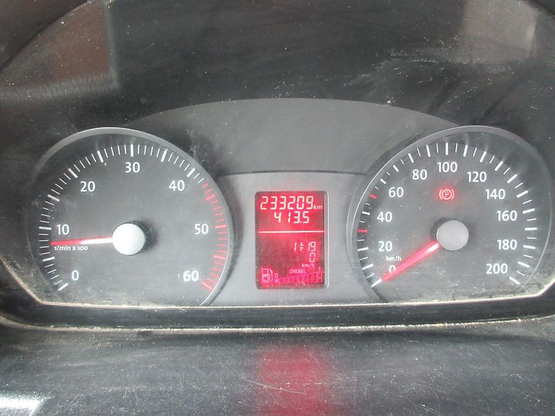 Volkswagen Crafter 2,5TDi, sklápěcí S1 - fotka 6 z 24