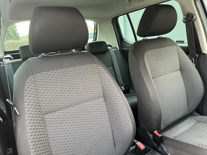 Škoda Fabia 1.2TSi 63kw KLIMA KOUPENO V ČR - fotka 27 z 30