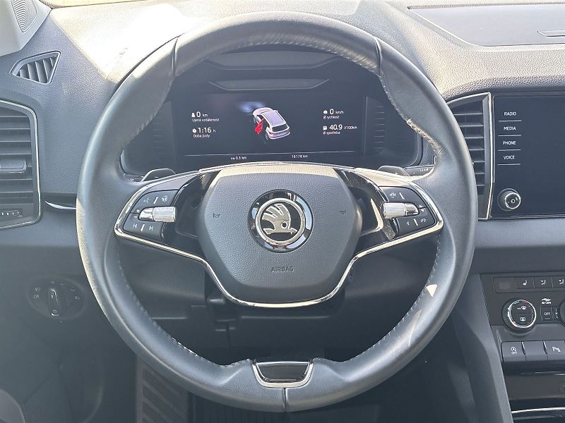 Škoda Karoq (2023) 1.5 TSI DSG Style + - fotka 19 z 33