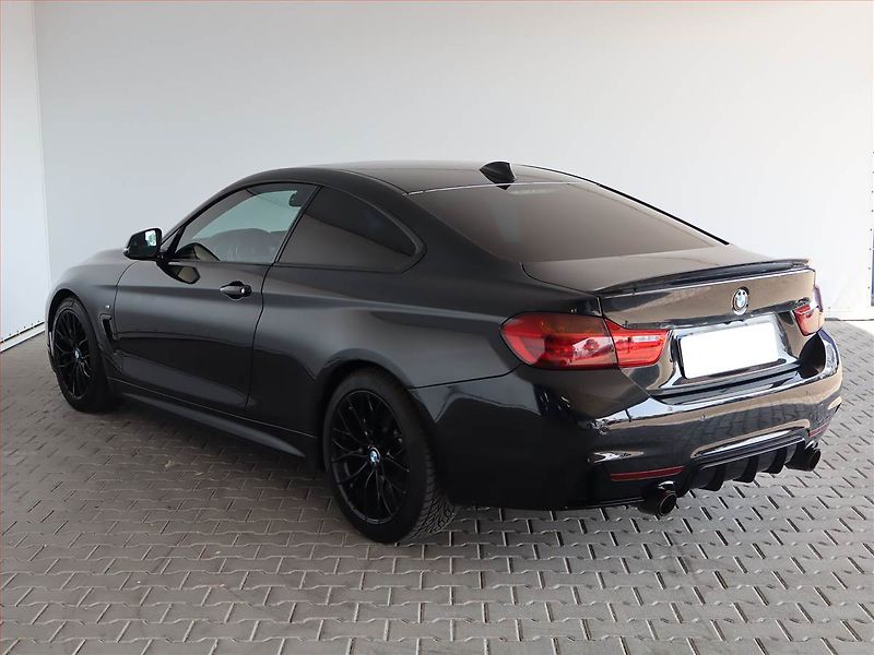 BMW Řada 4 (2014) M Paket 430d, Automat - fotka 4 z 16