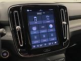 Volvo XC40 B4 AWD DARK PLUS AUT CZ - náhled 44
