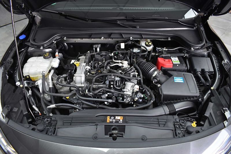 Ford Focus 1.0 EB 92kW ST-LINE*KAMERA*DPH - fotka 33 z 40
