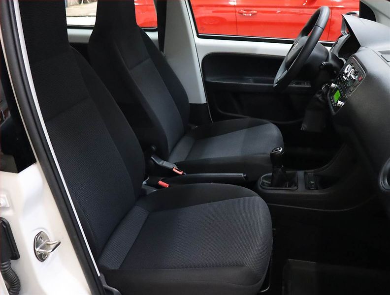 Škoda Citigo (2015) Ambition 1.0 MPI, ČR,1.maj - fotka 9 z 17