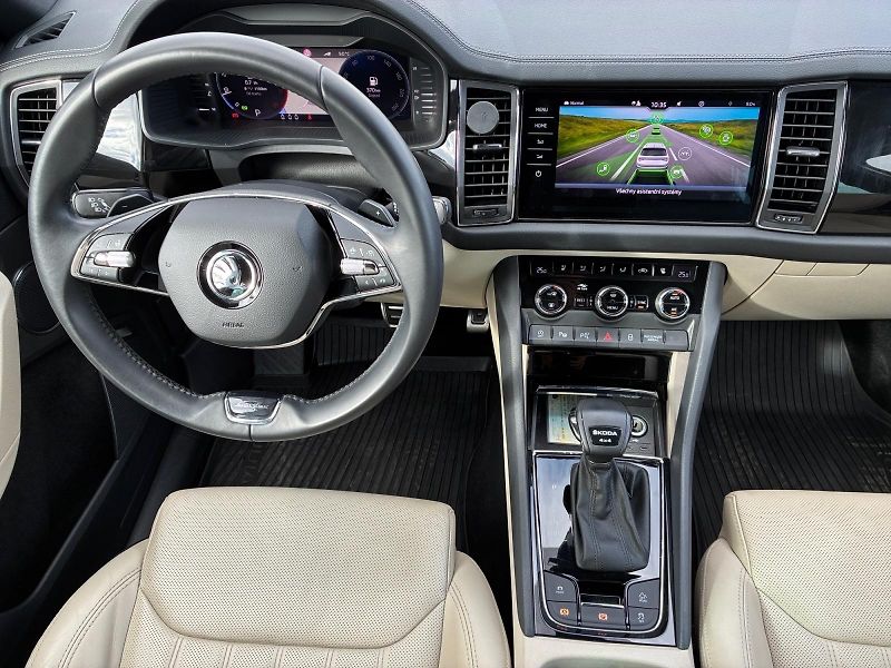 Škoda Kodiaq (2022) L&K 2.0TDI 147kW DSG 4x4  TAŽ. - fotka 10 z 11