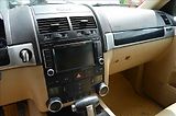 Volkswagen Touareg (2008) 3,0 TDI - náhled 21