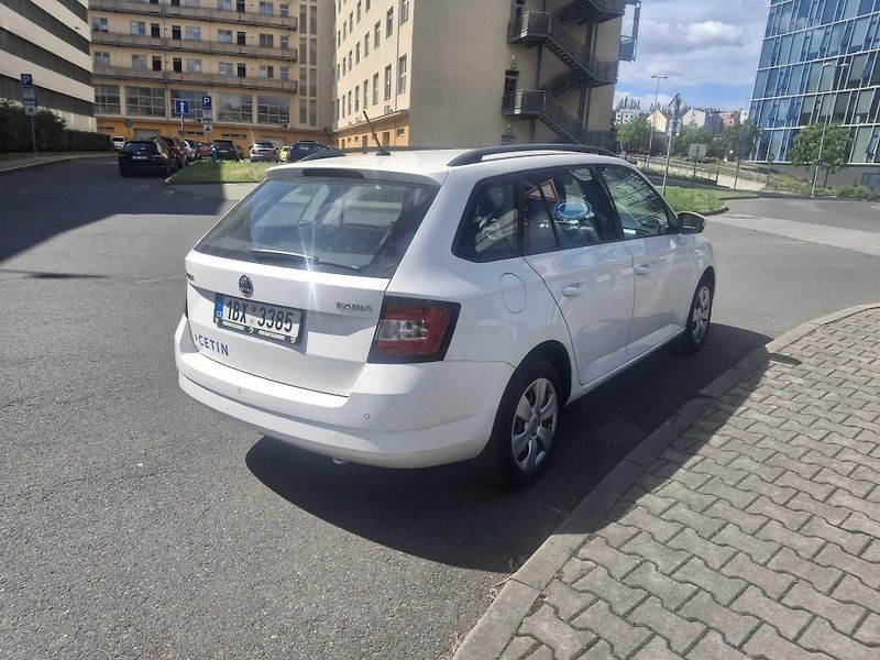 Škoda Fabia III kombi 1,0 TSi 1BX3385 - fotka 11 z 40