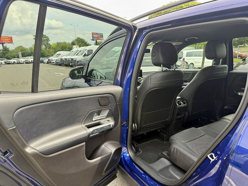 Mercedes-Benz GLB (2020) 200 - fotka 13 z 43