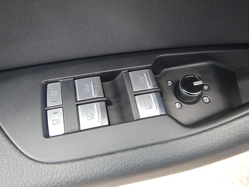Audi A6 Avant 50 TDI 286 TIPTRONIC QUATTRO - fotka 17 z 24