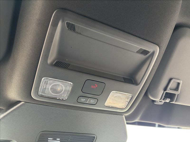 Ford Kuga 2,5 PHEV  ST-Line X  AUT DPH - fotka 45 z 46